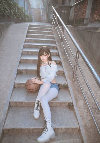 适合30岁女人用的国产护肤品_高清在线手机播放