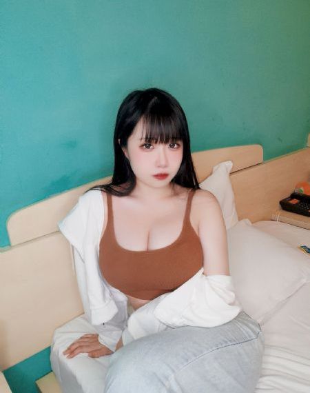 国产乱人对白a片麻豆_国产剧超清免费观看