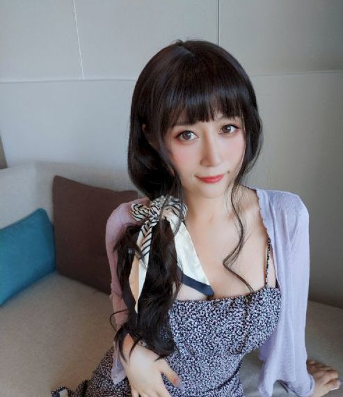 欧美姓氏跟谁姓_1080超清在线观看