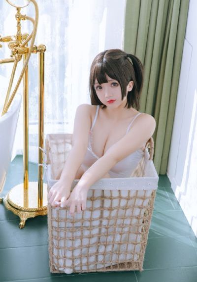 欧美美女老妇人_HD免费全集观看