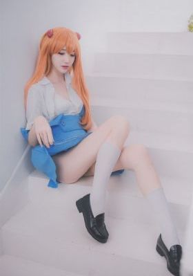 亚洲成大av在线_续集欧美成人在线